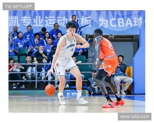 杨瀚森获重要出场机会持续突破寻求进步成长为球队核心